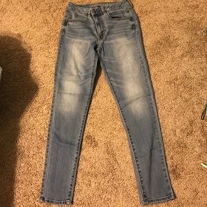 American Eagle High-Waisted jeans