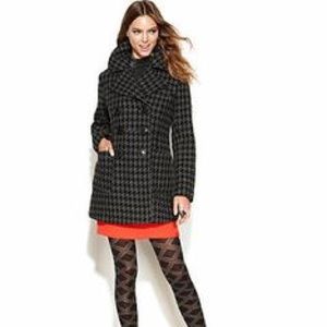 Bar III black and gray houndstooth peacoat