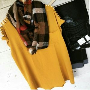 Perch mustard yellow boutique top