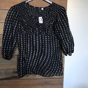 Black and gray polka 3/4 sleeve bloose