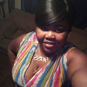 Meet your Posher, Tonya