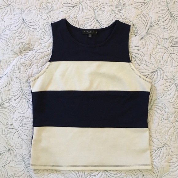 Sanctuary Sleeveless Cropped Top Size XS