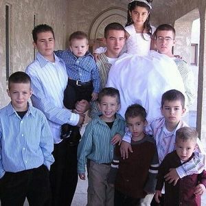 Meet your Posher, Andres