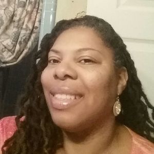 Meet your Posher, Stacie