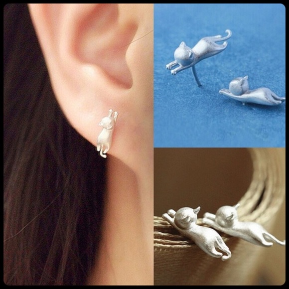 ❣LAST ONE Kitten Earrings - Picture 2 of 2