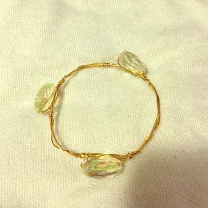 Bangle bracelet