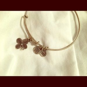 Alex and Ani Clover Bangle