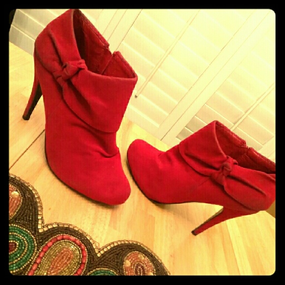 Sexy yet professional heeled ankle boots by Glaze