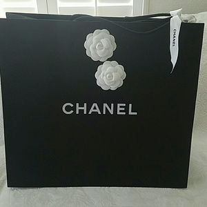 Authentic CHANEL extra Large shopping bag