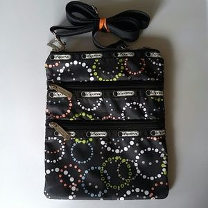 Possibly Rare LeSportsac crossbody bag
