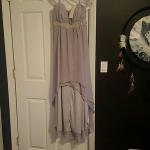 Women's gown / possible prom dress