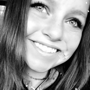Meet your Posher, Kylee