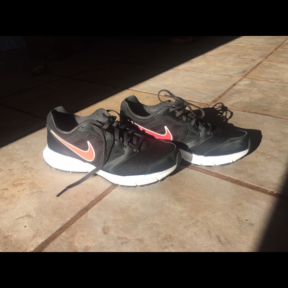 Nike running/training shoes