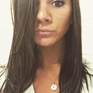 Meet your Posher, Caitlyn