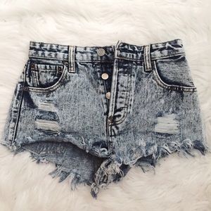 High Waisted Distressed Denim Shorts