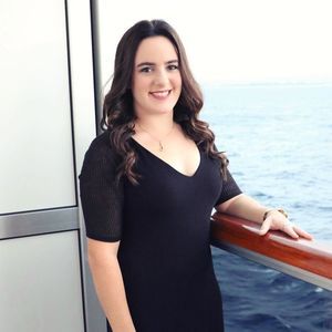 Meet your Posher, Frances