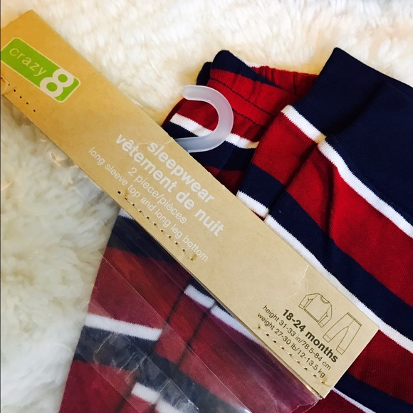 NWT 18-24 months Crazy8 PJ with Mickey Mouse Socks - Picture 3 of 4