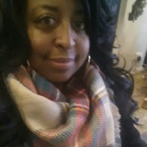 Meet your Posher, Jeneen