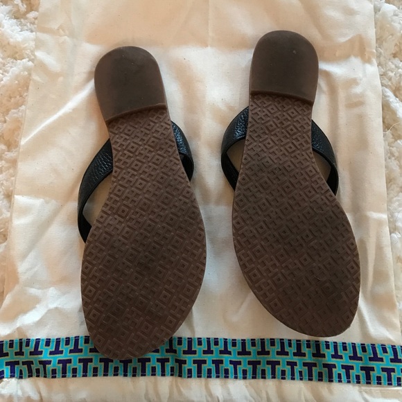 Tory burch sandals - Picture 2 of 2