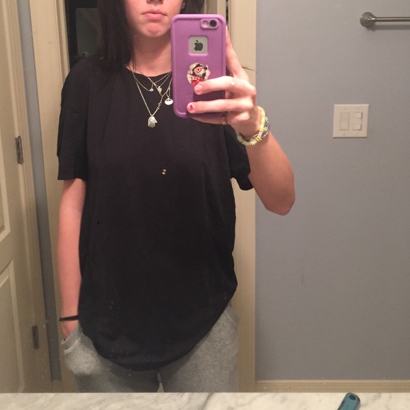 lululemon tee