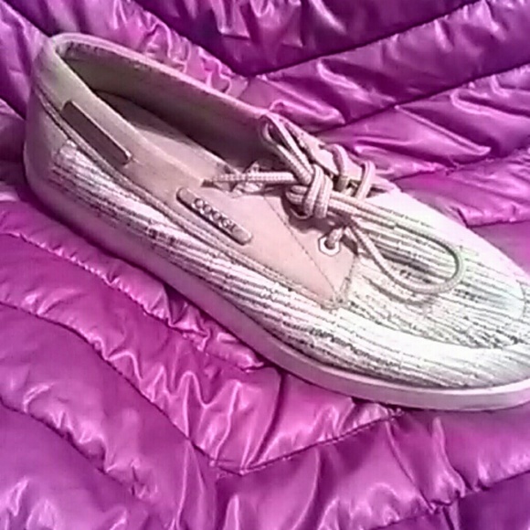 These coogi shoes