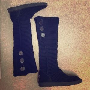 Ugg black knit boots LIKE NEW