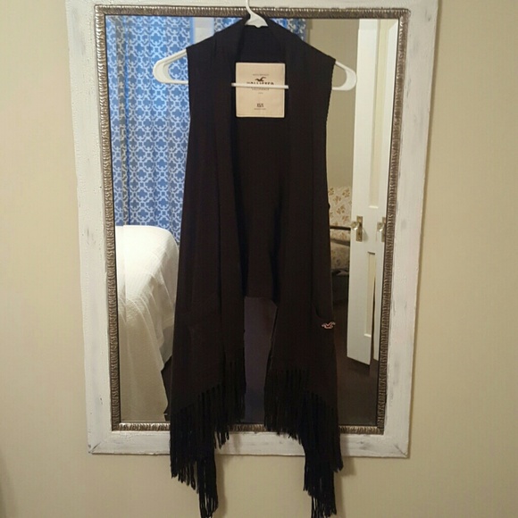 S Hollister soft vest with fringe