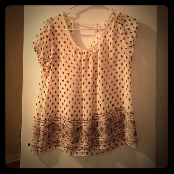 Brown and pink top