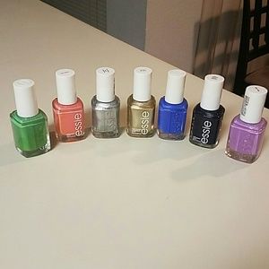 Essie Full Size Nail Polishes