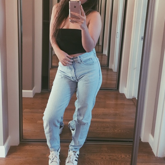 • vintage guess jeans • - Picture 4 of 4