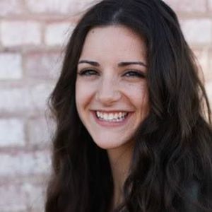 Meet your Posher, Casey