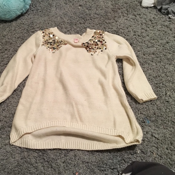 Girls sweater