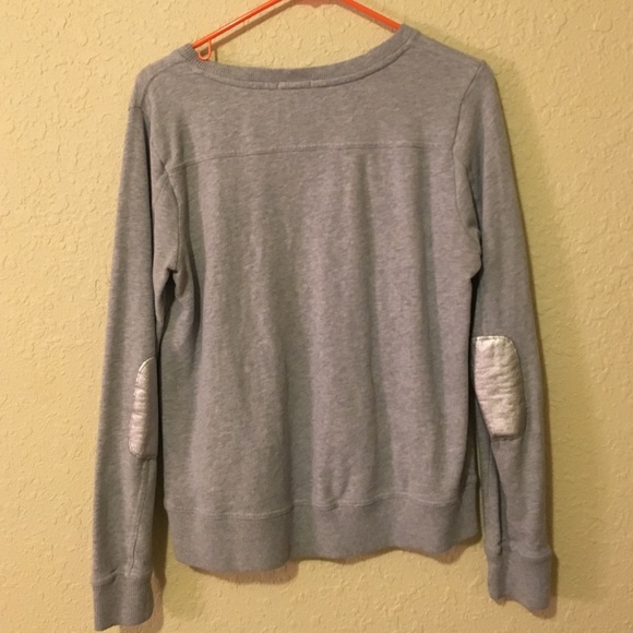 GAP Gray elbow patch crew neck sweater - Picture 4 of 4