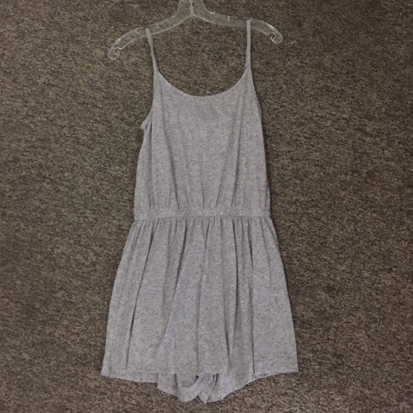 H&M GRAY ROMPER