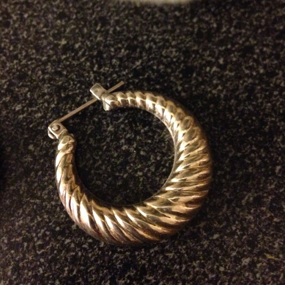 Puffy silver hoops - Picture 2 of 2