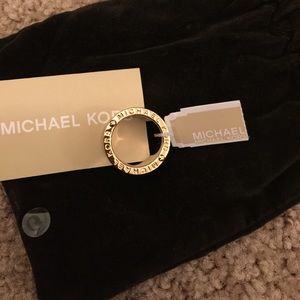Michael Kors gold Ring