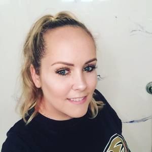 Meet your Posher, Vicky