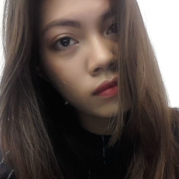 Meet your Posher, Quinn