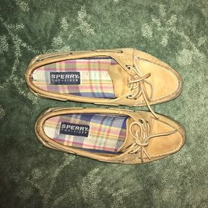 Chestnut Sperry's