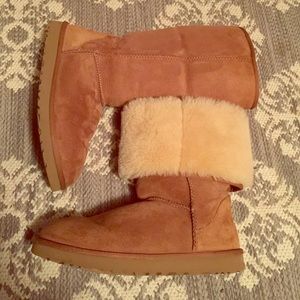 Classic tall ugg boots in chestnut color