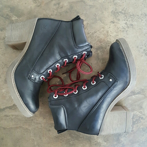 Dirty Laundry Lace-up Boots