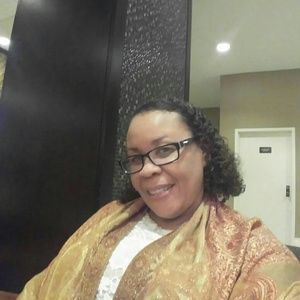 Meet your Posher, Myrtho