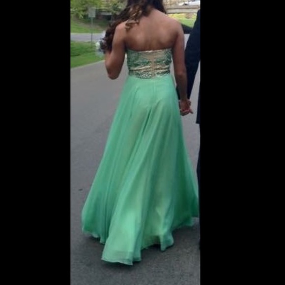 Prom Dress - Picture 2 of 3