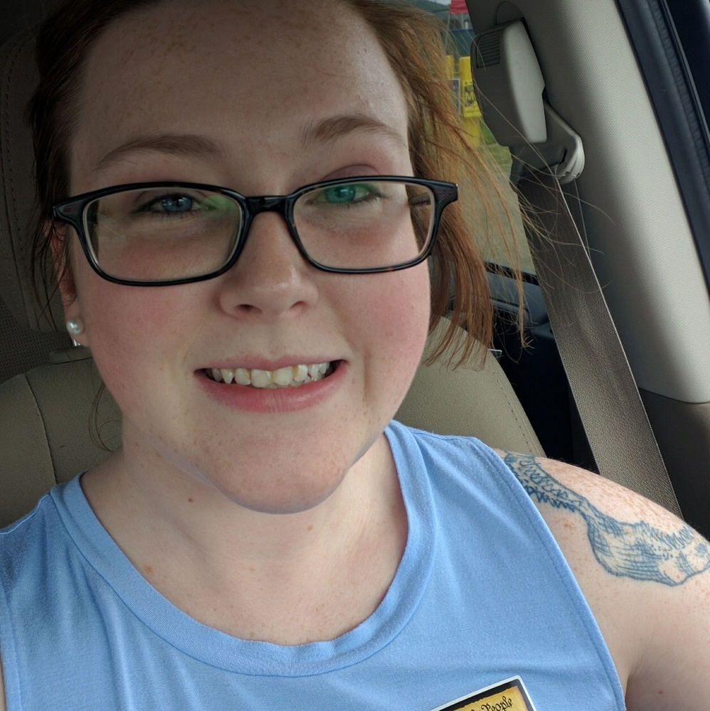 Meet your Posher, Brooke