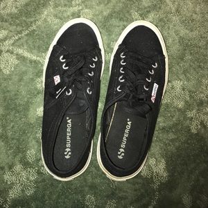 Black Supergas