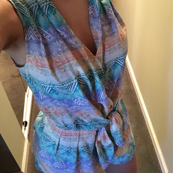 Romper - Picture 3 of 4