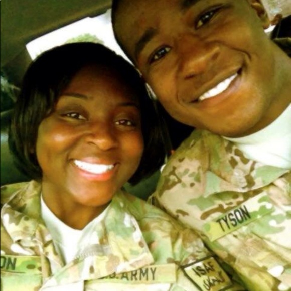 Meet your Posher, Samantha - Picture 3 of 3