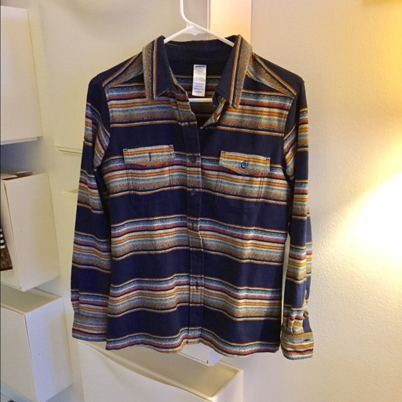 Patagonia Tops - Patagonia Flannel shirt