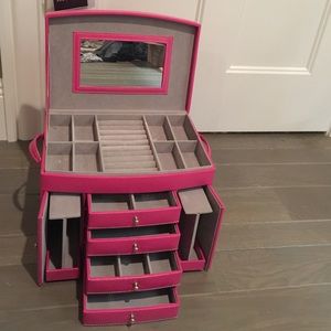 pink jewelry box