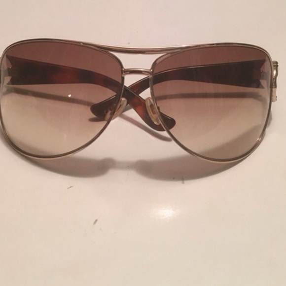 Authentic Gucci Aviator sunglasses